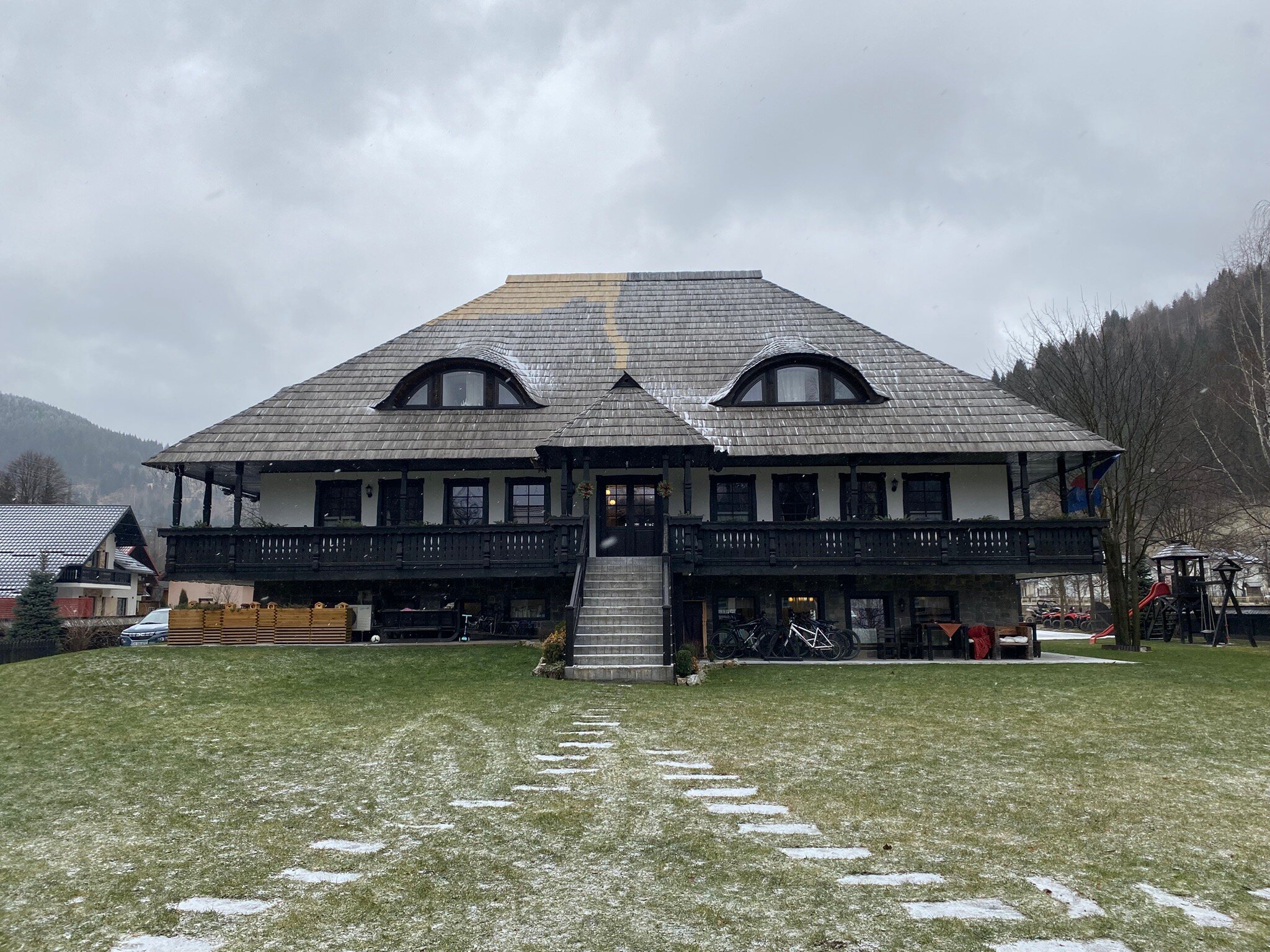 Pensiunea La Moara-官方