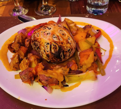 Cuatro Esquinas Resto Bar