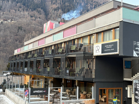 史波堤拉维利酒店主图