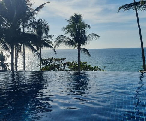 阁骨岛海滩度假酒店主图