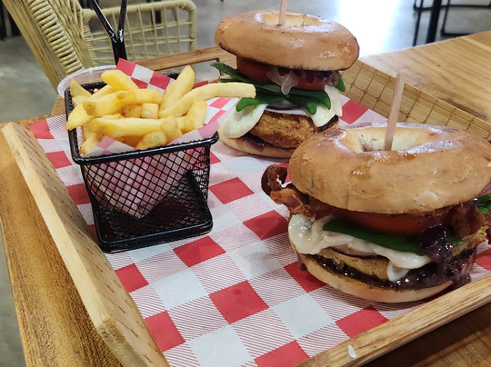 Mercadito Gastronómico Manuel Antonio-哥斯达黎加安东尼奥国家公园必去景点