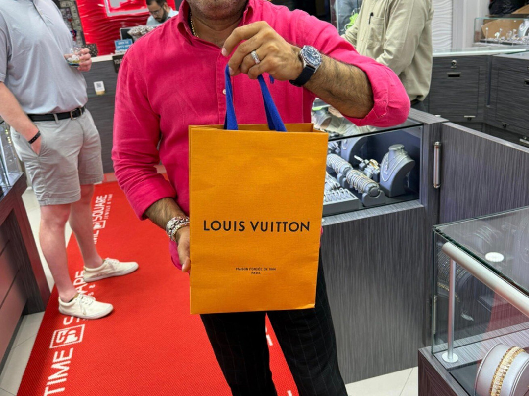 Time Square Aruba-棕榈/鹰海滩必去景点