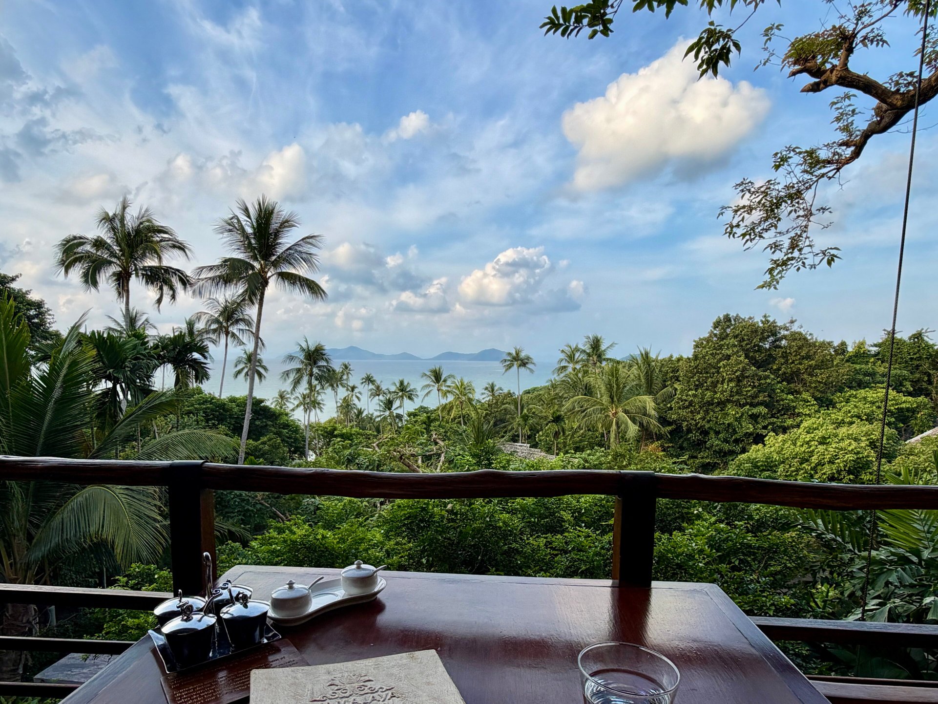 卡马拉雅酒店-官方