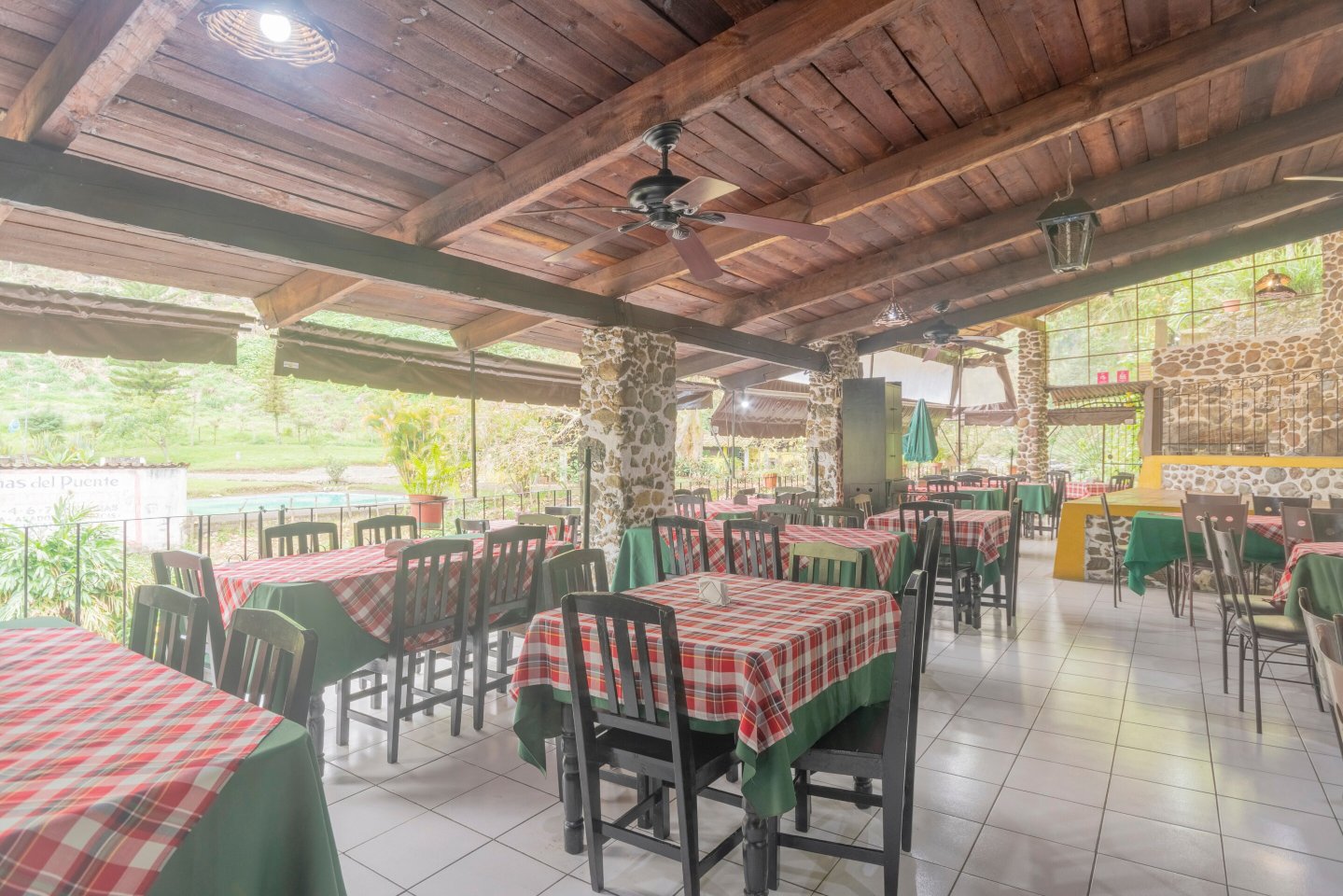 OYO Hotel Coyopolan-餐饮