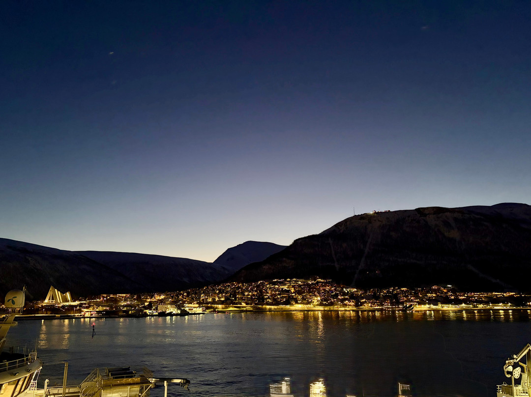 斯堪迪克伊萨维斯酒店主图