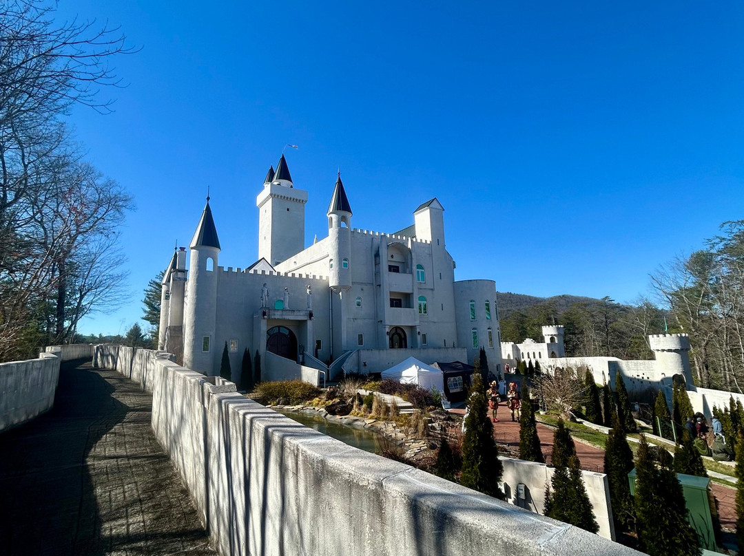 Uhuburg-海伦必去景点