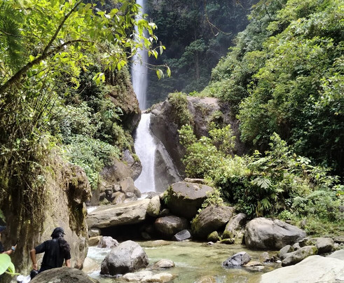 Ruta de las cascadas-巴尼奥斯必去景点
