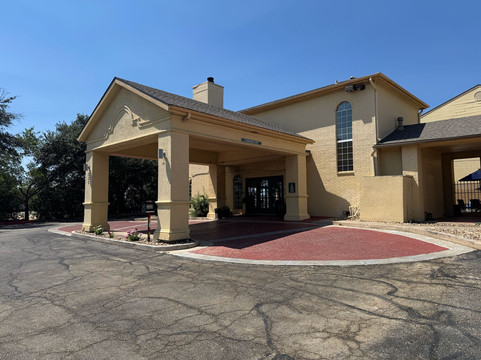 Capital O Georgetown TX I 35