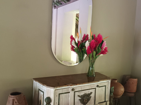 纳兰霍斯普拉亚泰罗讷别墅主图