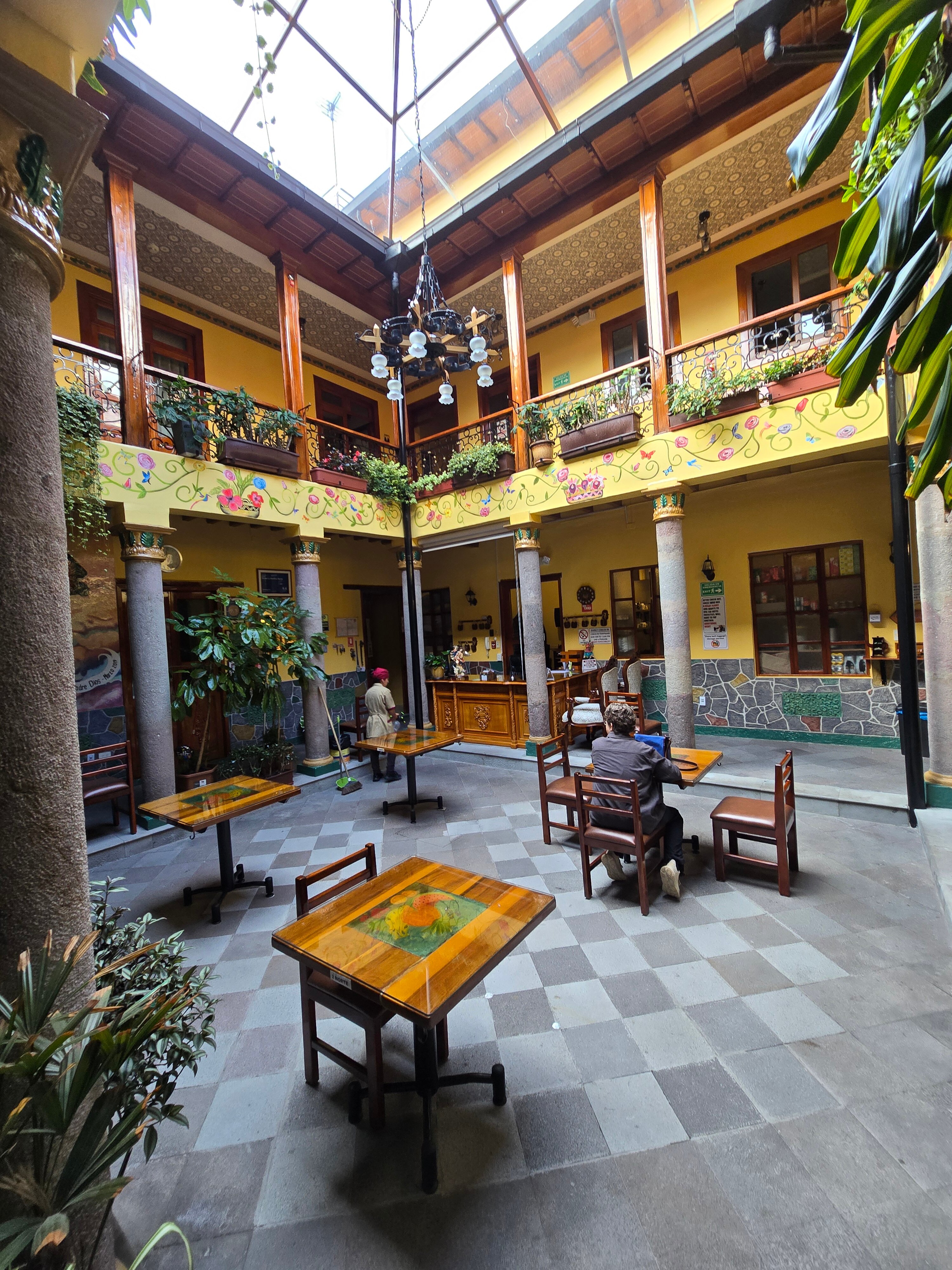 基多教堂酒店-官方