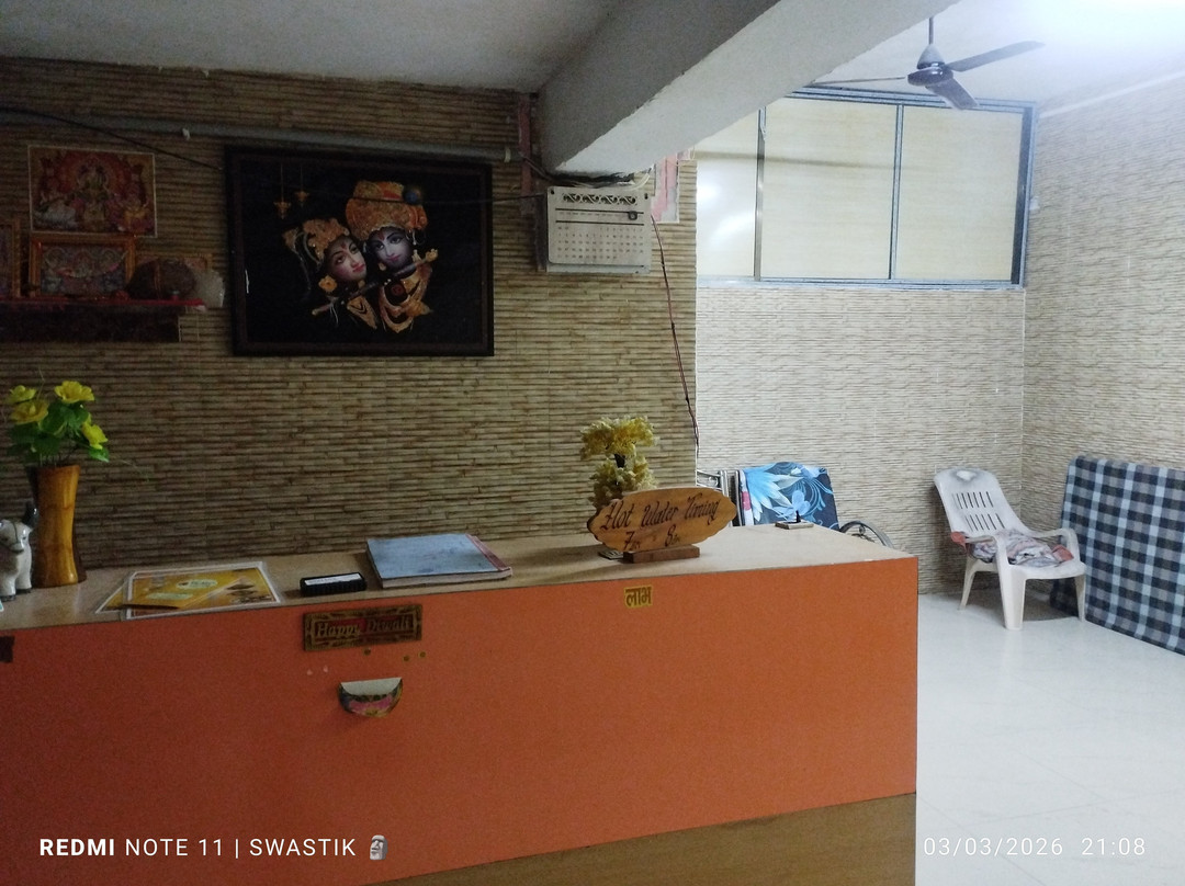 Nandishwar Guest House