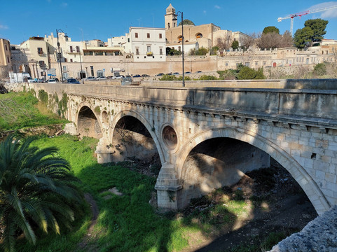 Ponte La Maja-Bitonto必去景点