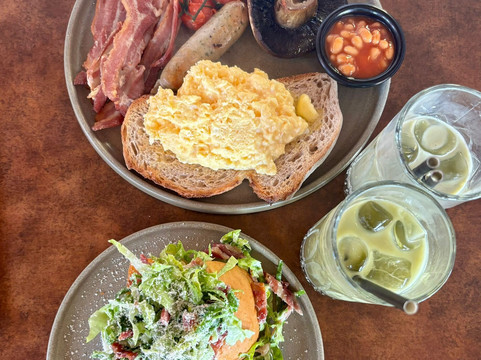 The Green Room Bar And Kitchen