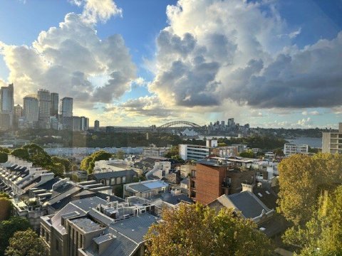 麦克利酒店-官方