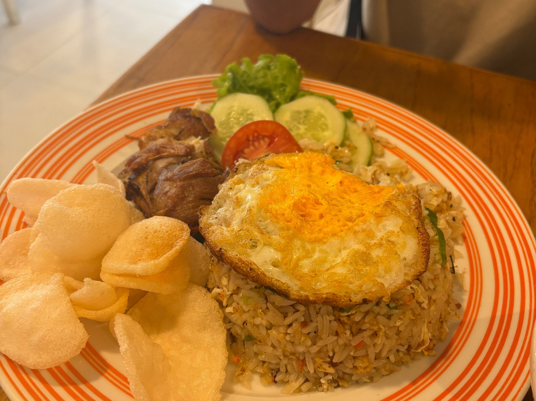 哈里斯坤甸酒店主图