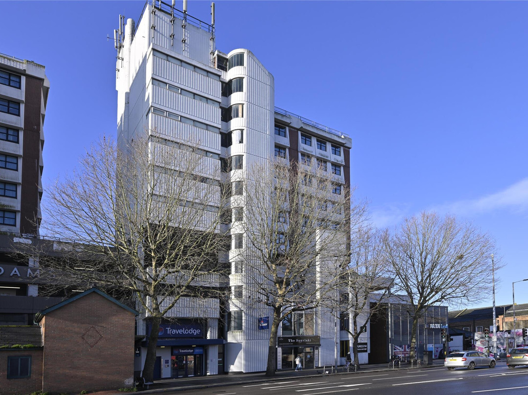 泰晤士河畔金斯敦酒店住宿-Travelodge Kingston Upon Thames Central