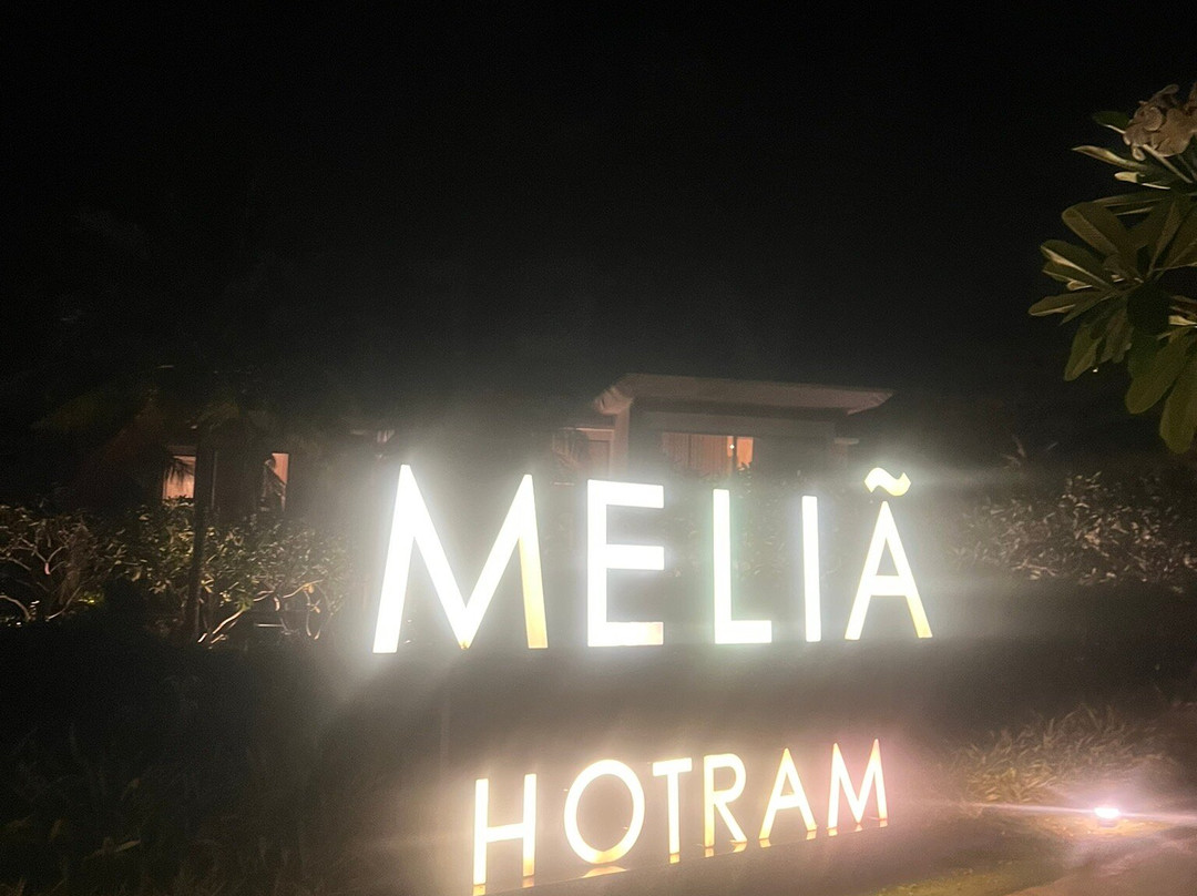 后川美利亚海滩度假酒店主图