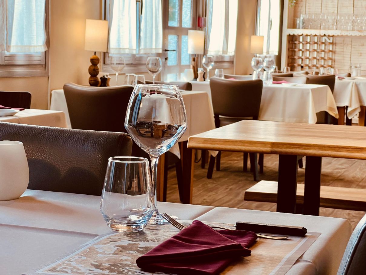 Auberge des Clarines-餐饮