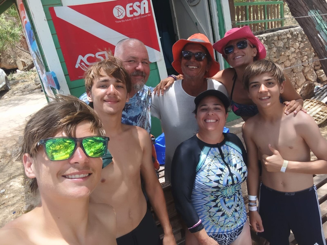 Buceo Pedernales-Pedernales必去景点