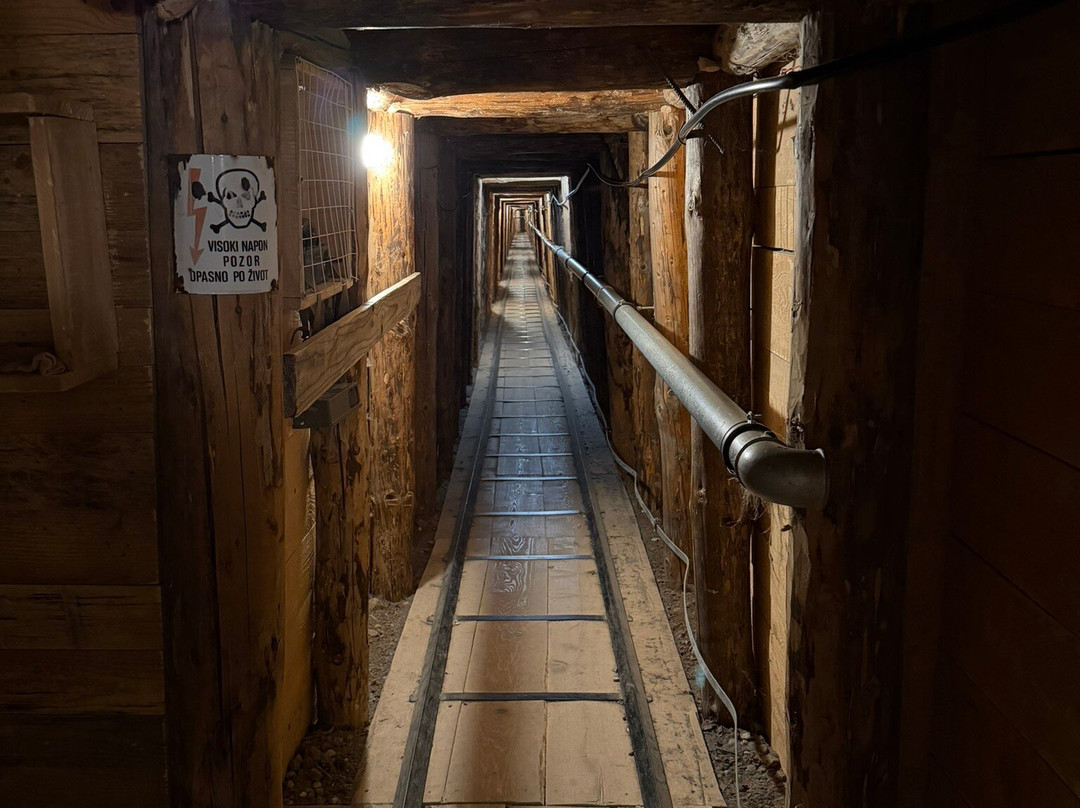 Sarajevo War Tunnel-萨拉热窝必去景点