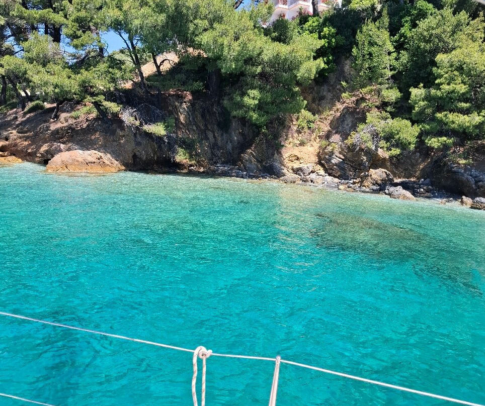 Carpe Diem Sailing-Skiathos Town必去景点