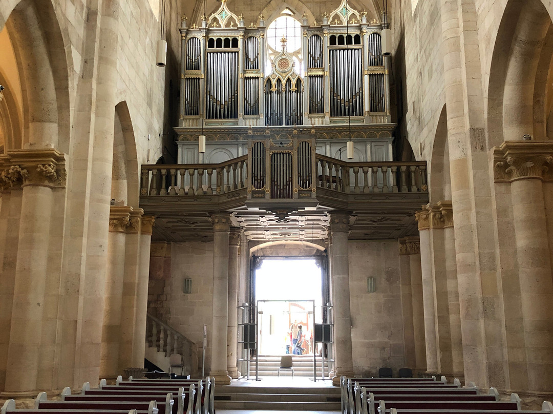 St Michael's Roman Catholic Cathedral-Alba Iulia必去景点