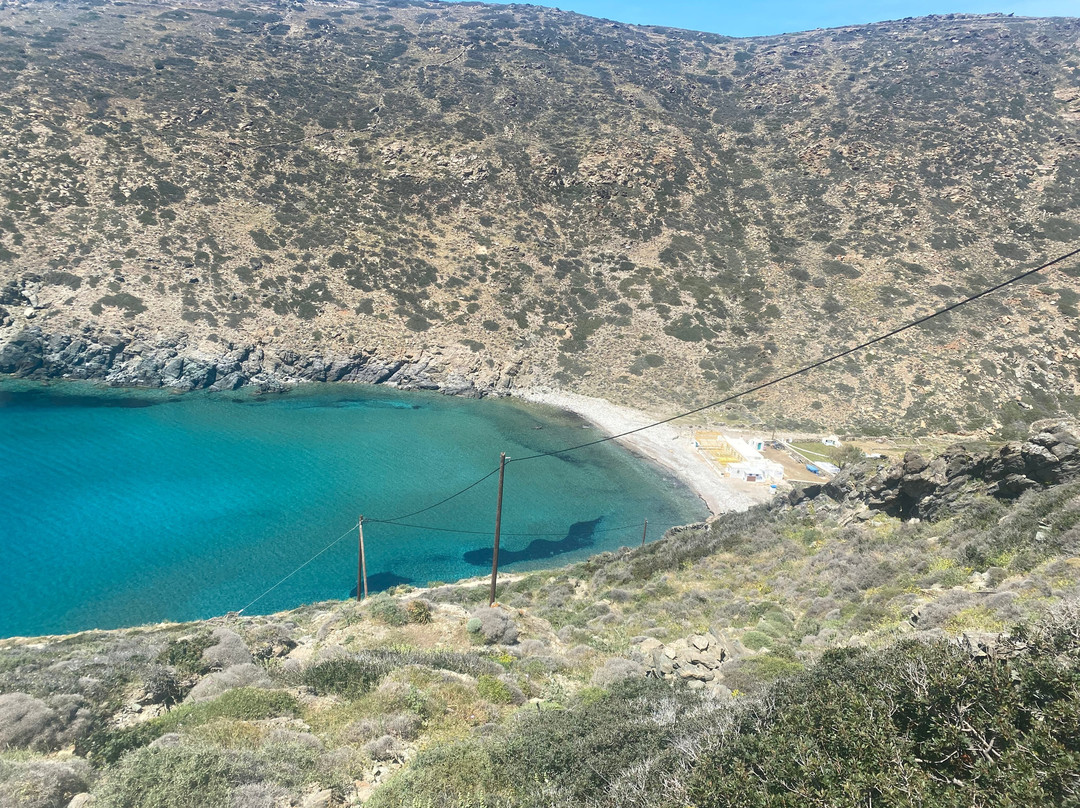 Vroulidia Beach-锡弗诺斯岛必去景点