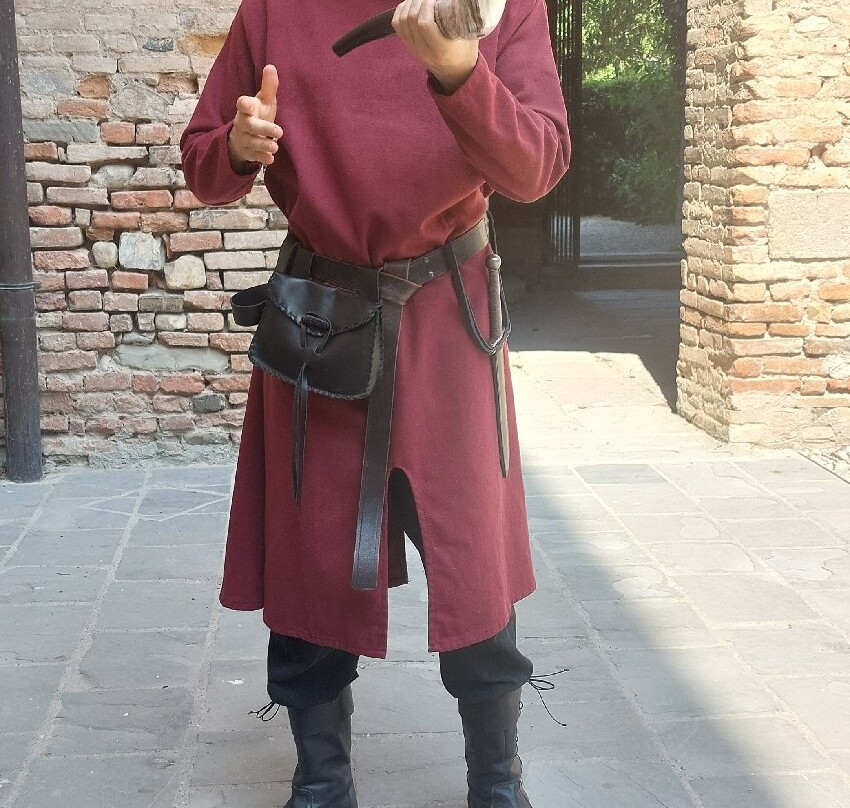 Castello Pallavicino di Varano de' Melegari-Varano de' Melegari必去景点