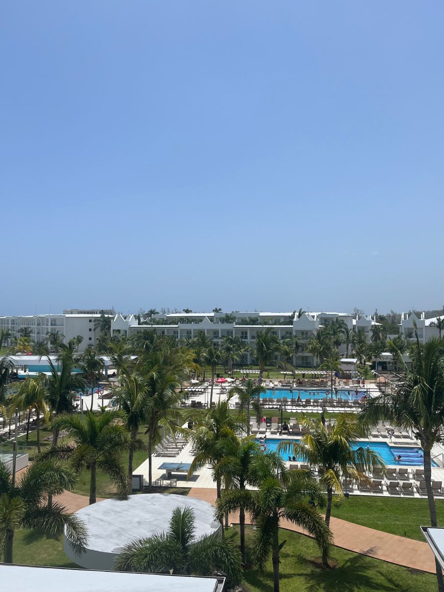 里乌蒙特哥湾酒店 - 限成人- 全包-旅行者
