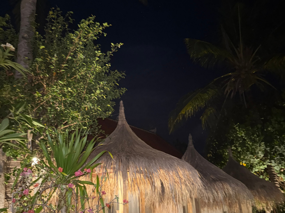 Golden Garuda Cottages