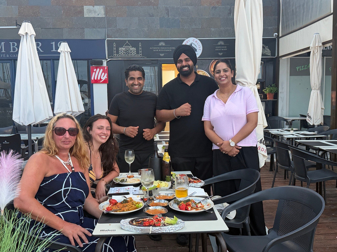 Curry cruise indian restaurant and bar