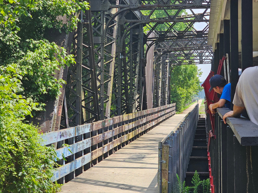 Hocking Valley Scenic Railway-Nelsonville必去景点