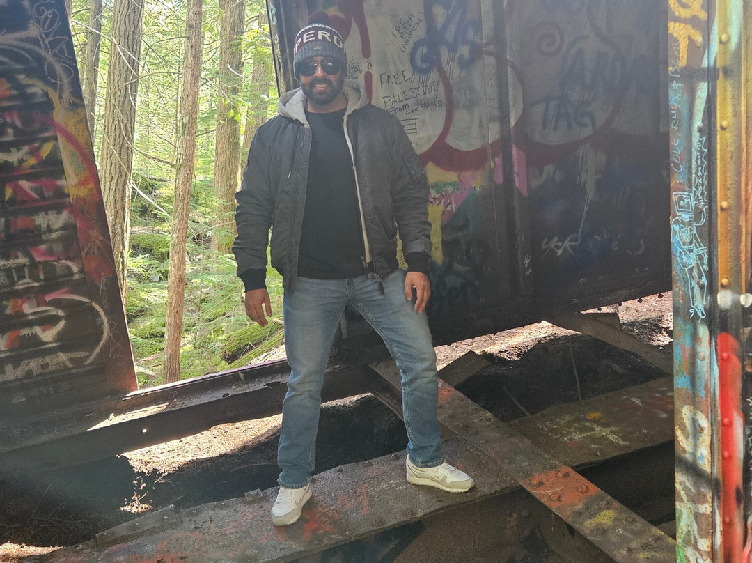 The Whistler Train Wreck Trail-惠斯勒必去景点