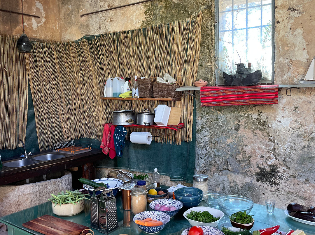 Cretan Traditional Cooking Lessons-Vamos必去景点