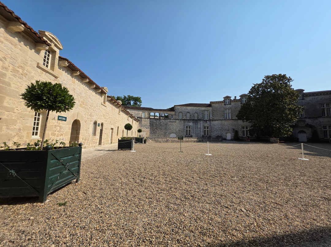 Château de Cazeneuve-Prechac必去景点