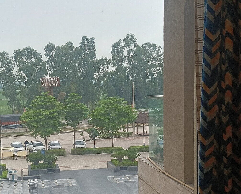维瓦安度假村酒店主图