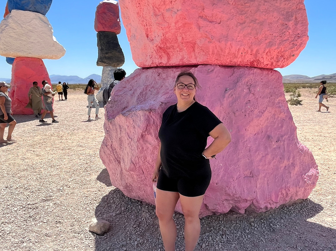 Seven Magic Mountains-Jean必去景点