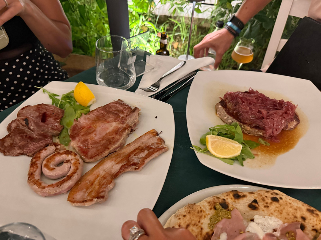 Pizzeria Trattoria Fra Le Nuvole