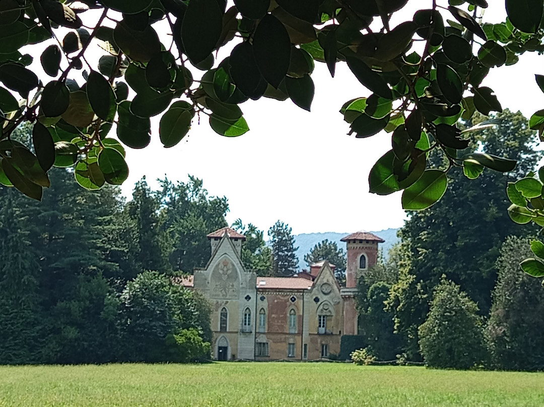 Castello di Miradolo-San Secondo di Pinerolo必去景点