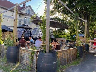 Lone Pine Brewing Company-旧奥查德比奇必去景点