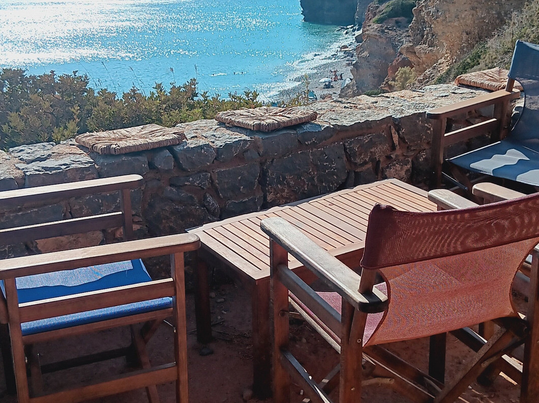 Apothika Beach Scuba & Kayak beach-Mesta必去景点