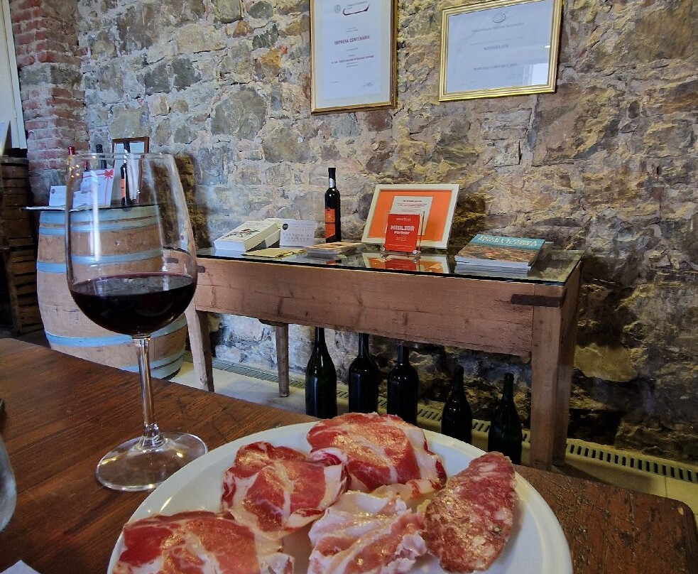 Tenuta Riccardi - Vini dal 1912-Santa Maria della Versa必去景点