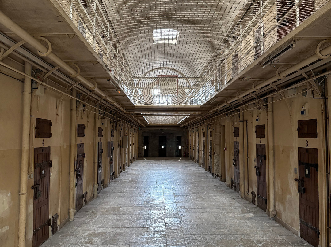 Abbaye de Clairvaux-Ville-Sous-La-Ferte必去景点