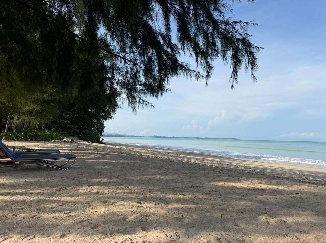 Thap Tawan Beach Restaurant & Bar