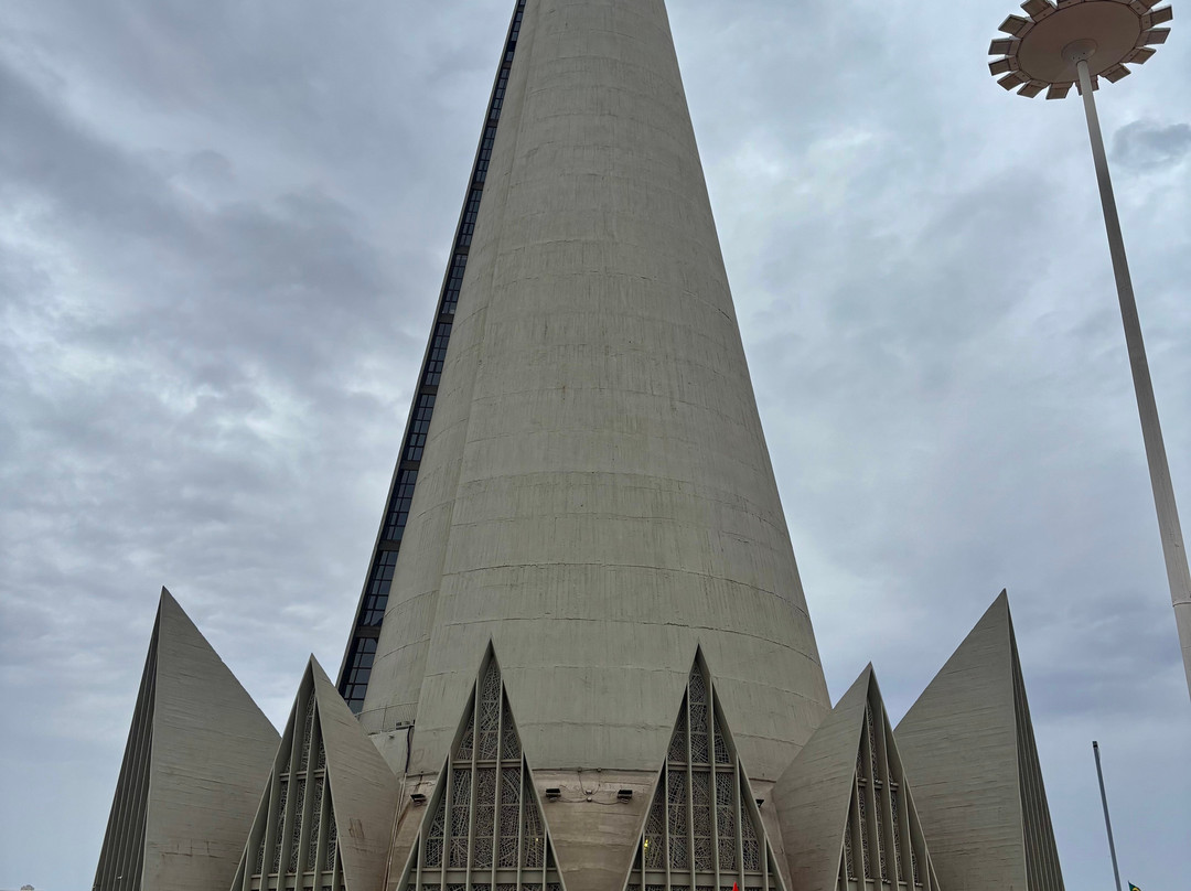 Catedral Basilica Menor Nossa Senhora da Gloria-Maringa必去景点