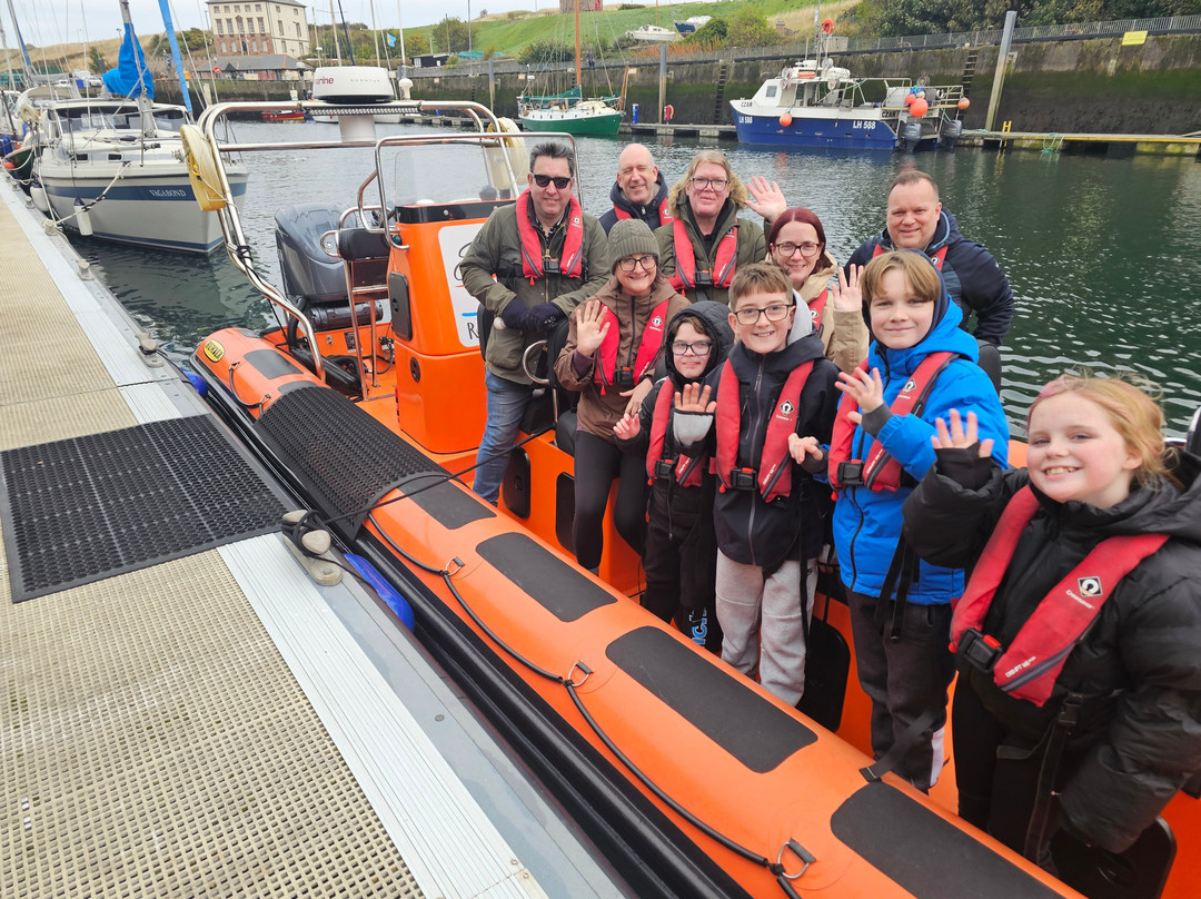 Eyemouth Rib Trips-Eyemouth必去景点