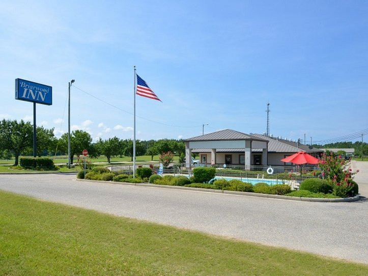 Briarwood Inn of Geneva Inc主图