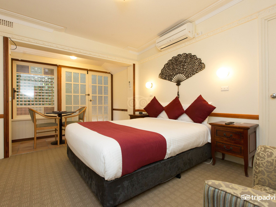 卡通巴酒店住宿-3 Explorers Motel