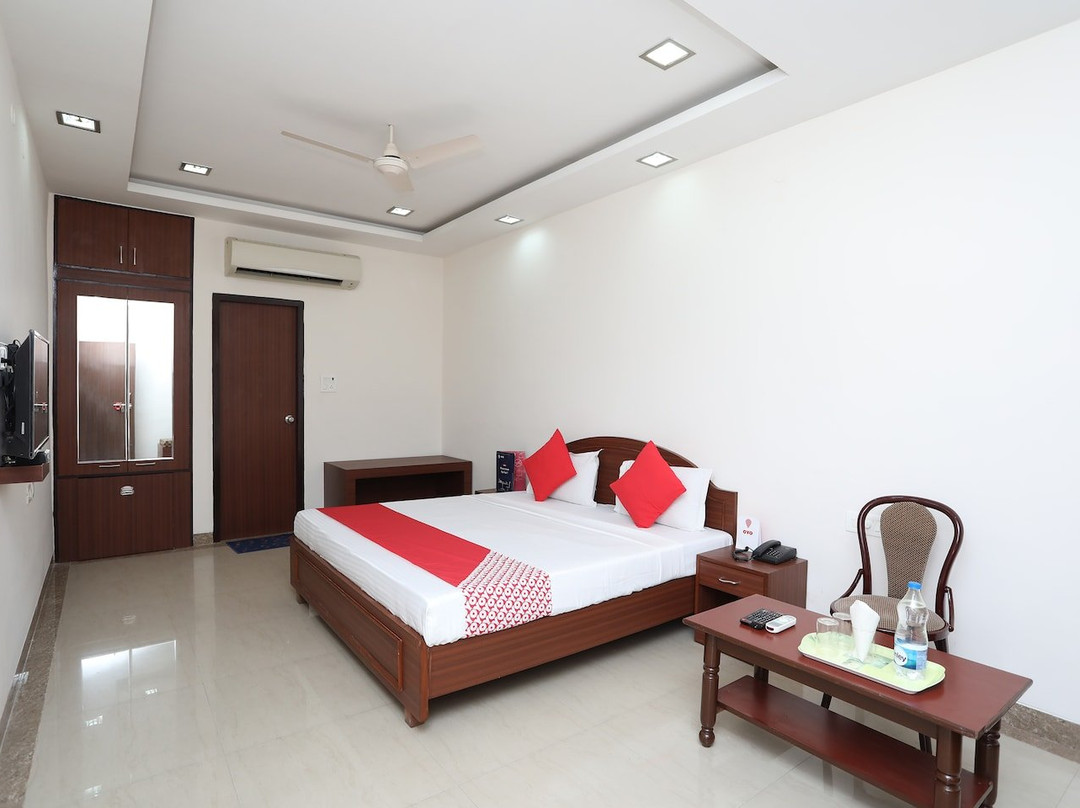 Heerpur酒店住宿-Raghubar Kripa