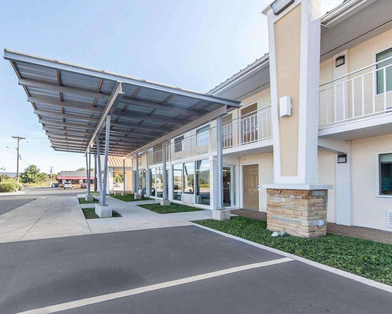 Quality Inn & Suites-官方